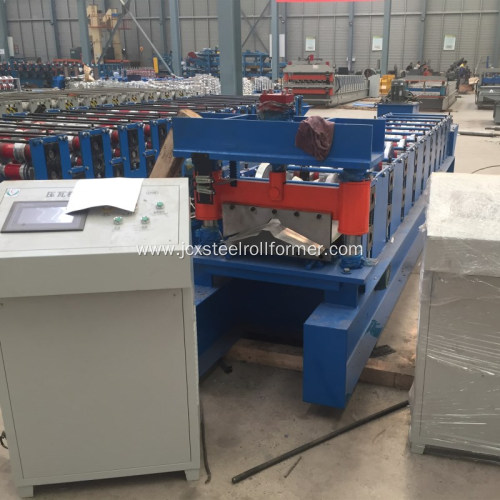 Roof flashing ridge capping roll forming machine